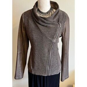BKE Jacket Grey/Brown Distressed Colors and Netting Type Fabric  SZ Medium